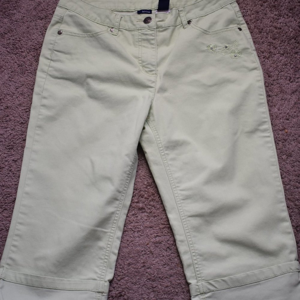 Basic Edition Lime Green Capris